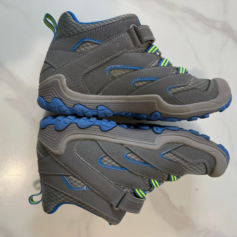 Merrell durable kids